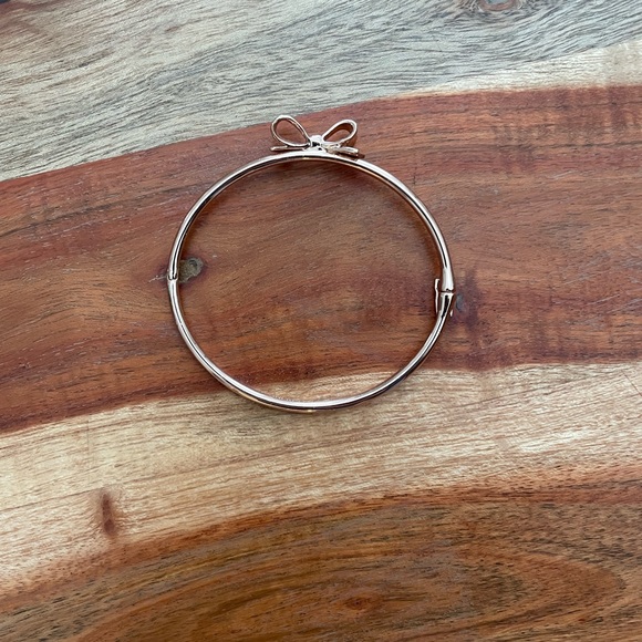 Kate Spade Bow Bracelet - Picture 2 of 5